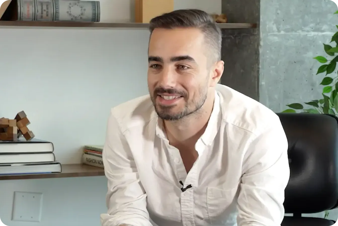 From Creative Director to Successful Entrepreneur: How This Founder Built and Sold an 8 Figure E-commerce Business.